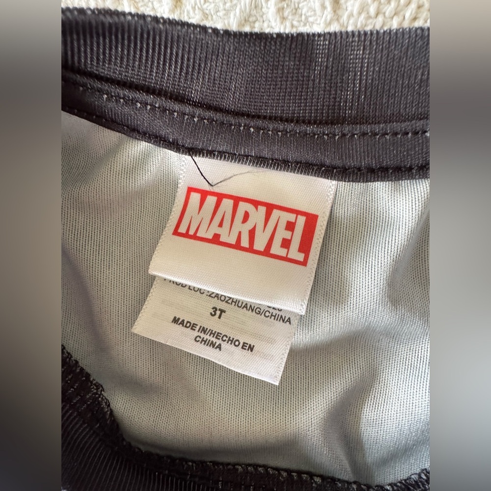 Boys Marvel Avengers Cosplay Athletic T-shirt Bundle 3T - Picture 5 of 5